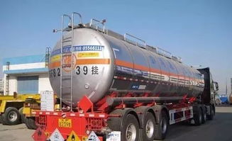 新規(guī)上路 貨車司機(jī)1月1日起強(qiáng)制扣繳稅款，危險(xiǎn)貨物運(yùn)輸違規(guī)最高罰20萬